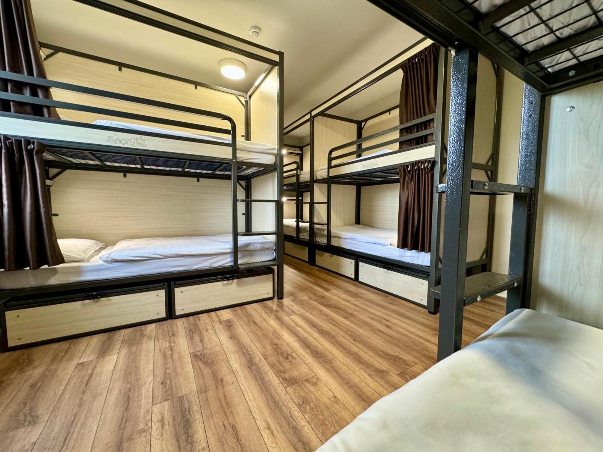 Snoozles Galway City Centre 외부 사진